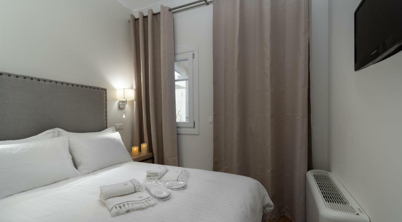 Porto Vecchio Luxury Suites Spetses Town Luaran gambar