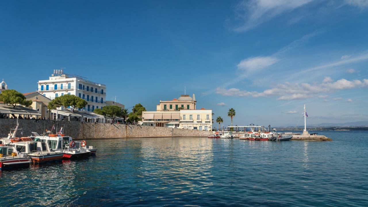 Porto Vecchio Luxury Suites Spetses Town Luaran gambar