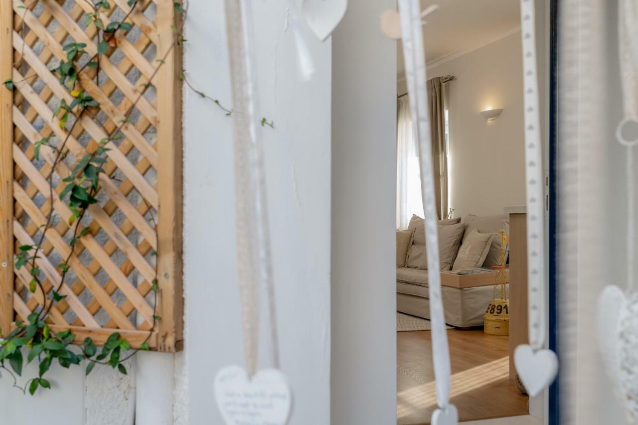 Porto Vecchio Luxury Suites Spetses Town Luaran gambar