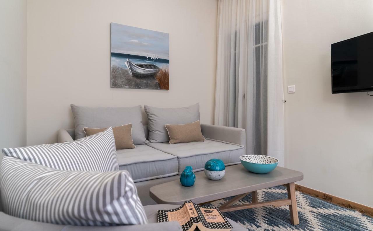 Porto Vecchio Luxury Suites Spetses Town Luaran gambar
