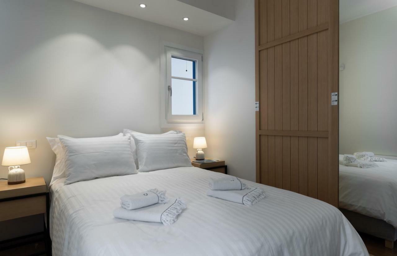 Porto Vecchio Luxury Suites Spetses Town Luaran gambar