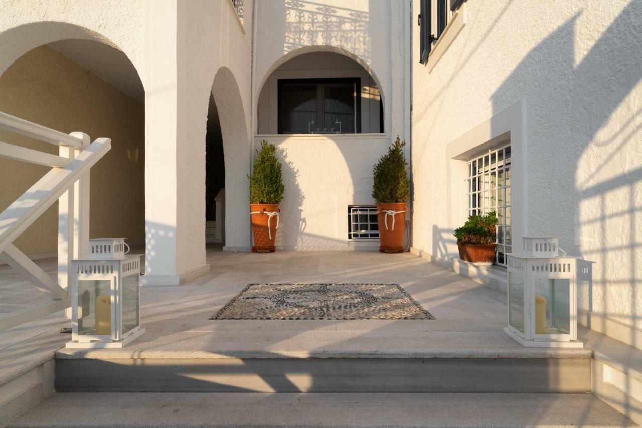 Porto Vecchio Luxury Suites Spetses Town Luaran gambar