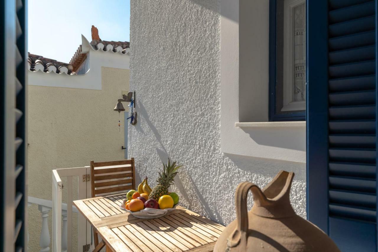Porto Vecchio Luxury Suites Spetses Town Luaran gambar